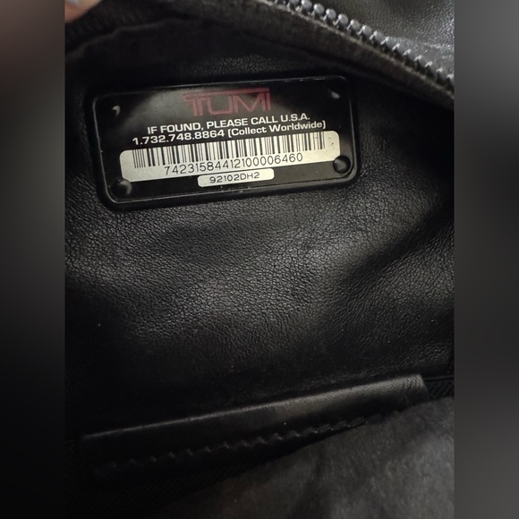 Tumi bag - Picture 12 of 14